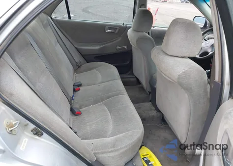 2001 Honda Accord Value Package z USA, uszkodzony, nr VIN 1HGCF86671A083669